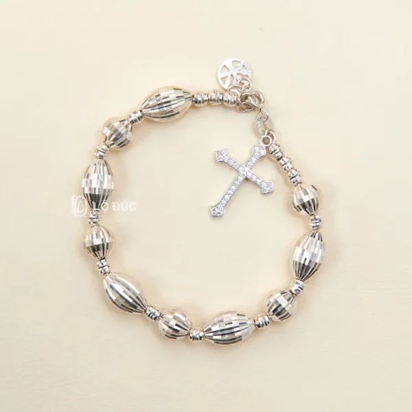 Vòng Tay Hạt Bạc Ý – Charm Thánh Giá Đính Đá