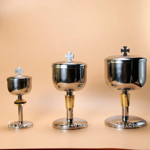 Bình Ciborium Đựng Mình Thánh – Nơi Gìn Giữ Mầu Nhiệm, Bánh Hằng Sống Tình Yêu