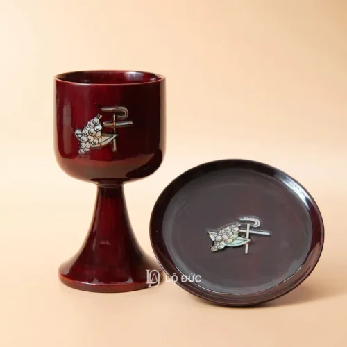 Bộ Chén Lễ & Đĩa Thánh Cẩn Ốc Xà Cừ – Sơn Mài Khảm Ngọc Trai #Gỗ-Nâu