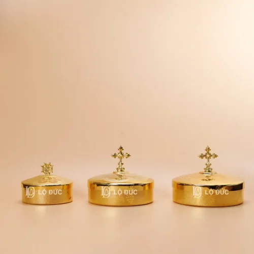 Hộp Ciborium Đựng Mình Thánh Cao Cấp – Hoa Cát Mạ Vàng Không Gỉ