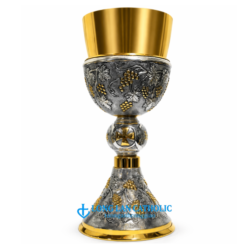 Chén Lễ Giả Cổ Cao Cấp – Chạm Nổi Chùm Nho Điểm Vàng & Thánh Giá - Mã # ML 03
